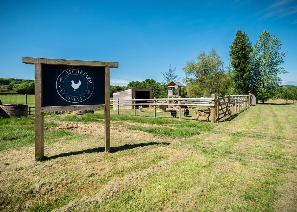 Fingle Glen Lodges Whitestone Экстерьер фото